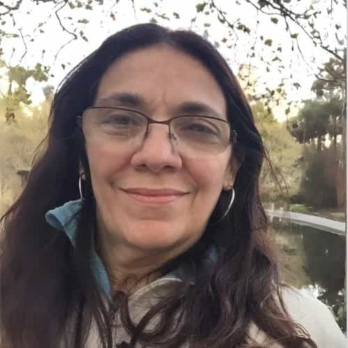 Adriana Ingratta, docente de la Facultad Internacional de Psicología y Psicoanálisis Lalangue