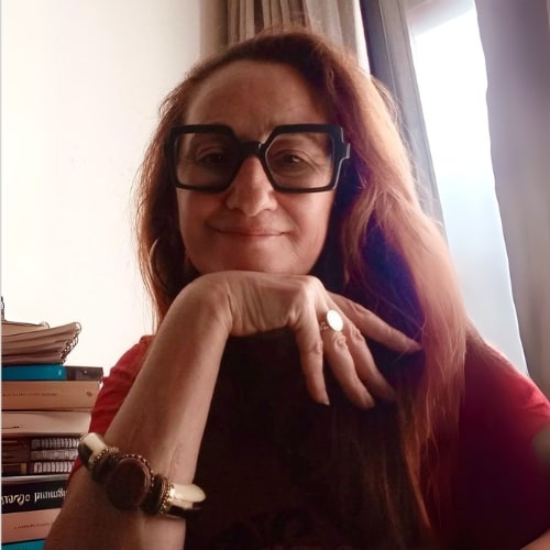 Silvia Kargodorian - Docente de Facultad Internacional de Psicología y Psicoanálisis Lalangue 