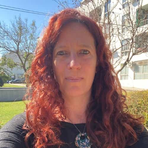 Licenciada Yanina Millansky, docente de la Facultad Internacional de Psicología y Psicoanálisis Lalangue